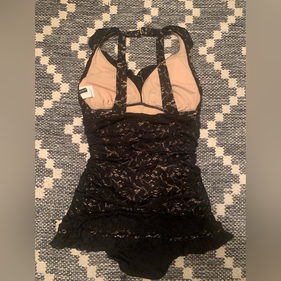 Jantzen Other - Jantzen Black Lace & Mesh One Piece Bathing Suit size 12